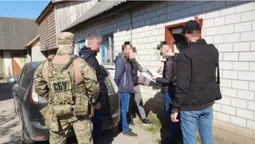 $ 4,5 тисячі з особи: волиняни зі спільниками організували канал втечі ухилянтів за кордон (фото)