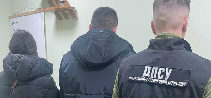На кордоні з Польщею затримали ухилянта, який заради втечі одружився на сестрі