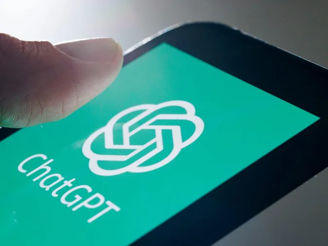 У ChatGPT додали голосові чати та підтримку зображень