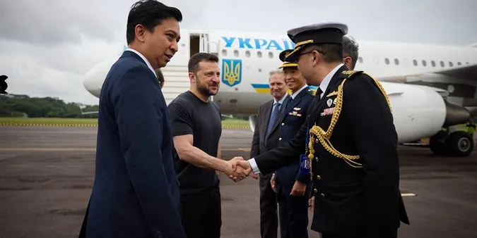 Зеленський прилетів у Сінгапур говорити про безпеку
