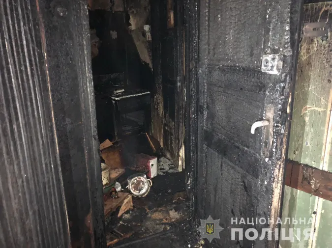 Смертельна пожежа в Луцьку: втрутилася поліція (фото)