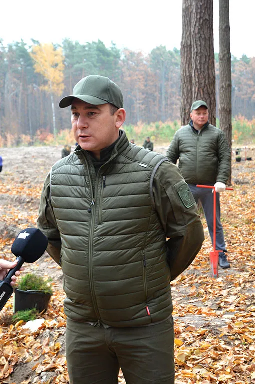 На Волині висадили тисячі дубів та сосен (фото)