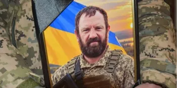 «Віддавав військовим власне взуття»: у Луцьку попрощалися з волонтером та воїном Володимиром Тарановичем (фото)