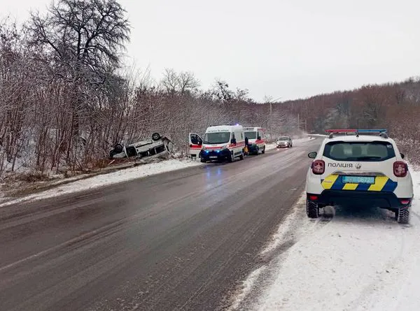 Родина з Волині потрапила у ДТП на Рівненщині: серед травмованих – однорічна дитина (фото)