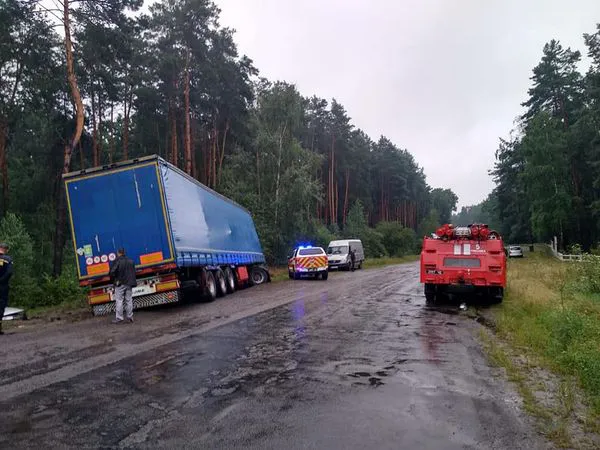 У моторошній аварії на Рівненщині загинув 36-річний волинянин (фото, відео)