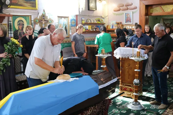 На Волині в останній земний шлях провели Героя Віталія Новосада (фото)