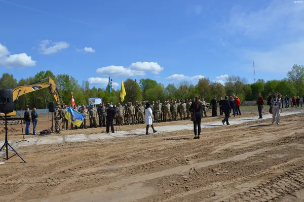 ЛДБК заклали капсулу під будівництво нового будинку (ФОТО)