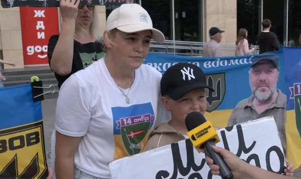 Дружина полоненого Оксана Бабак. Суспільне Луцьк