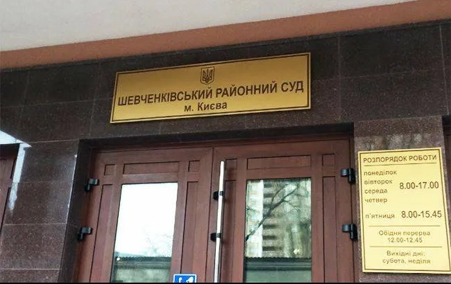 Суд продовжив домашній арешт Антоненка