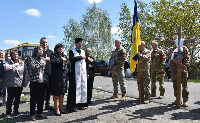 У Луцькій громаді попрощалися з загиблим на Курщині воїном Миколою Лясковським