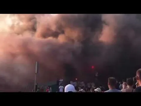 Бійка, політ стільця і запалені трибуни: як проходив матч між «Волинню» і «Карпатами» (фото, відео)