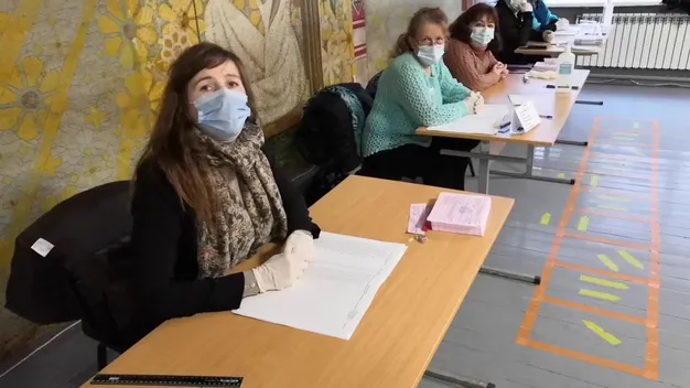 Не вистачає людей: у Жидичині член комісії попався на порушенні (відео)