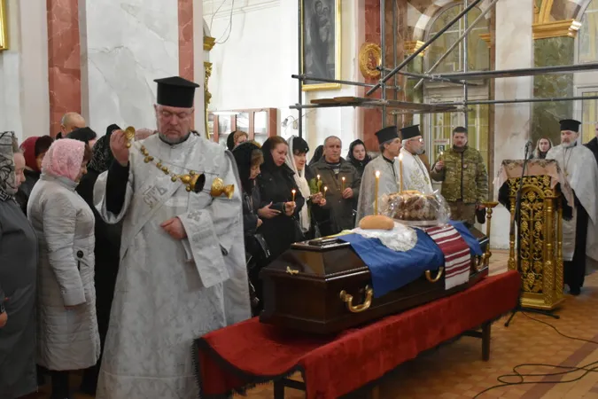 Загинув на Донеччині: у Луцьку попрощалися з Андрієм Залозним (фото)
