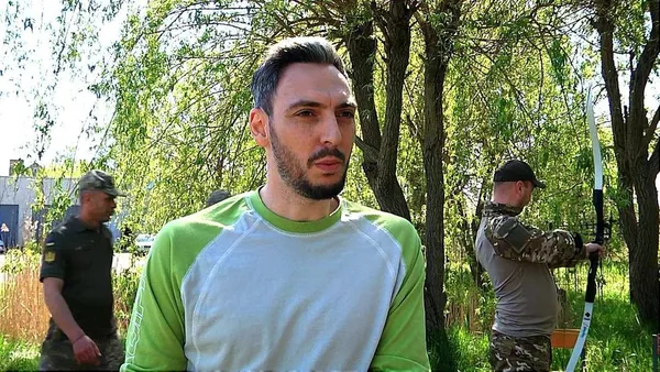 «Виступили всі»: у Луцьку – турнір зі стрільби з лука серед військових (фото, відео)