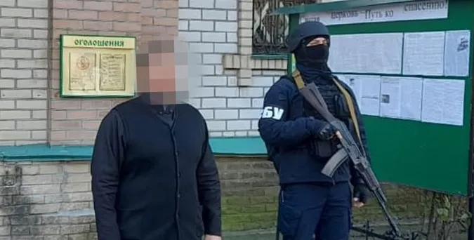 СБУ прийшла до УПЦ «МП» на Полтавщині: шукають «русскій мір» (фото, відео)