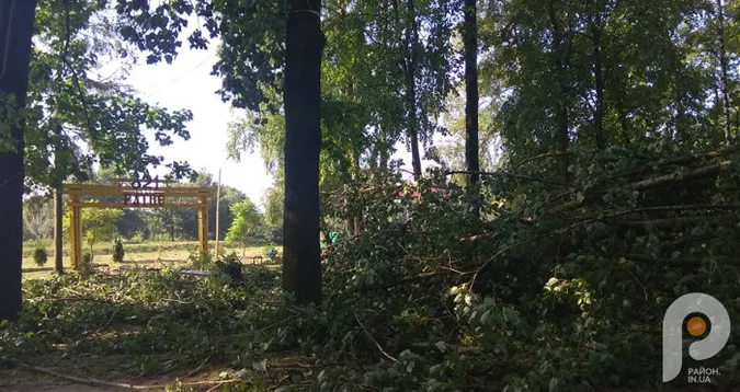 На Волині буревій наробив лиха (фото, відео)