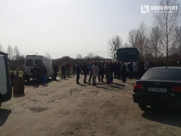 «Не допустимо Шавлакових упирів», – пікет під Волинською митницею (фото)
