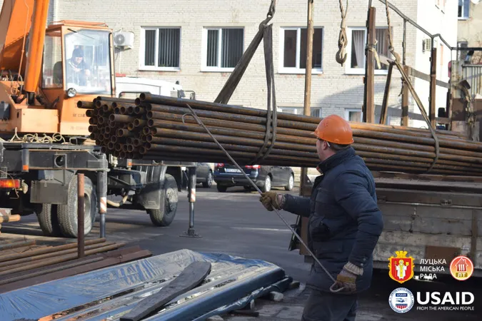 «Луцьктепло» отримає 7,5 км трубопроводів від USAID (фото)
