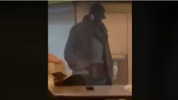 У Луцьку чоловік показував геніталії відвідувачам бару (відео 18+)