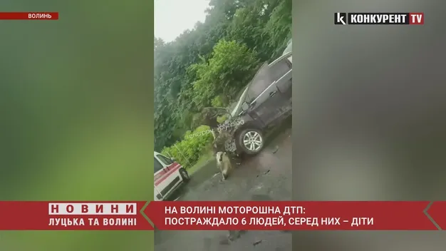 Постраждалі – в реанімації: деталі моторошної аварії біля Луцька (відео)