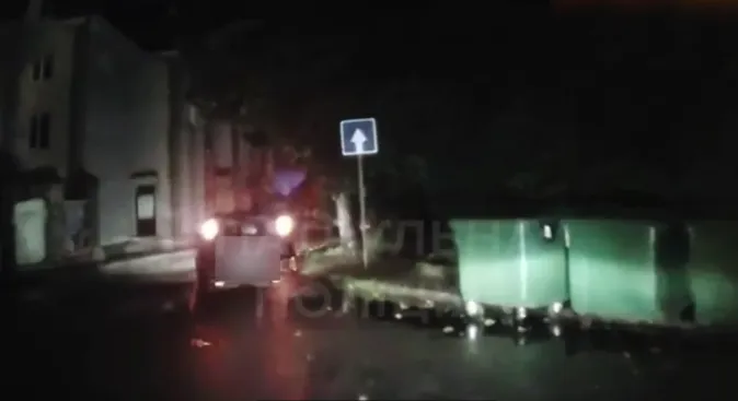 Стояв не там, де треба: у Луцьку зловили водія під дією наркотиків (відео)