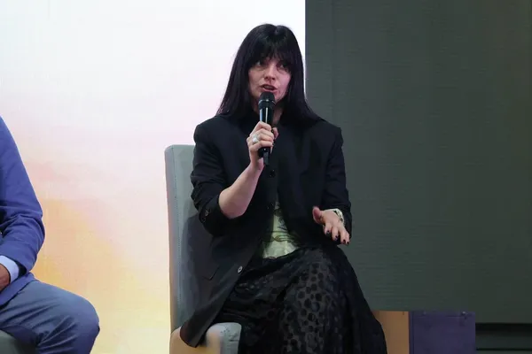 Від «зборів на картку» до системної допомоги: у Луцьку обговорили майбутнє української благодійності (фото)