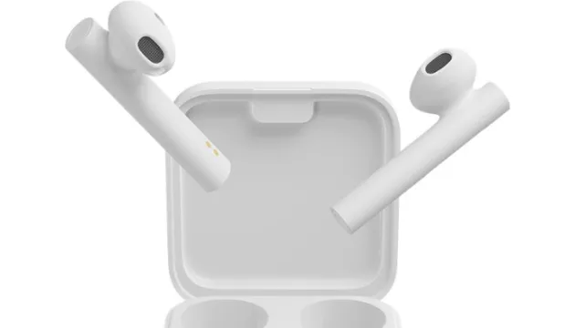 Xiaomi презентувала доступні бездротові навушники Mi AirDots 2 SE (фото)