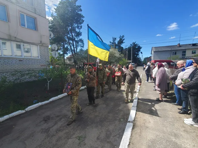 Помер у день народження: на Волині попрощалися із Володимиром Лисковцем (фото)