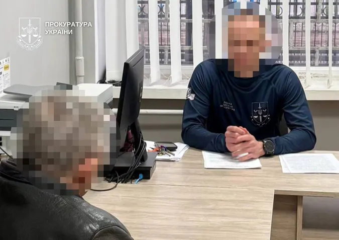 Фіктивні вчителі й «бронювання»: у Луцьку в ліцеї викрили злочинну схему (фото)