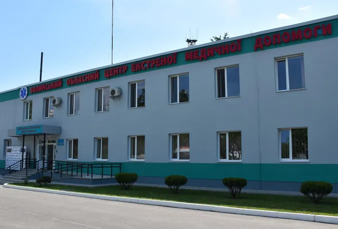 Волинський центр екстреної медицини отримав у власність заправку