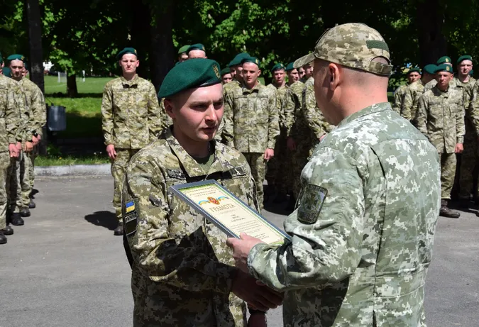 На Волині демобілізували прикордонників-строковиків