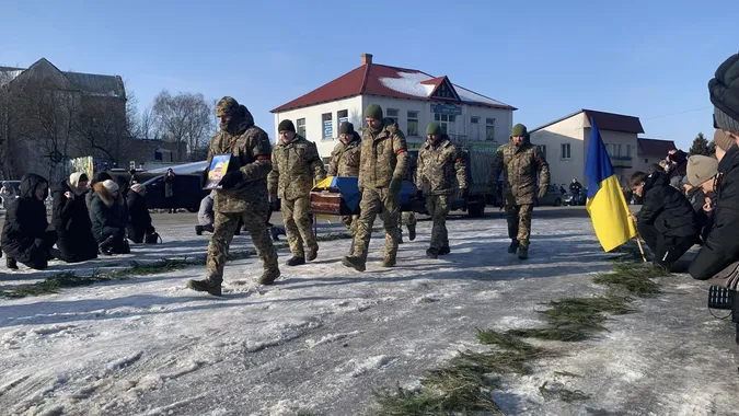 Понад два роки був зниклим безвісти: на Волині попрощалися з Ігорем Рижуком (фото)