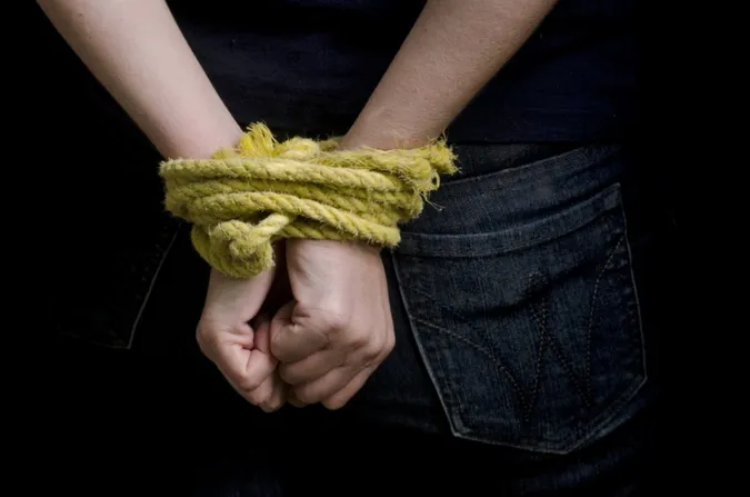 Вночі в Луцьку викрали і зґвалтували дівчину, – ЗМІ