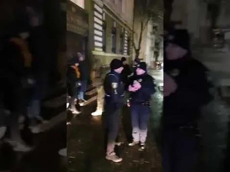 У Луцьку біля прокуратури протестувальники перекрили дорогу (відео)