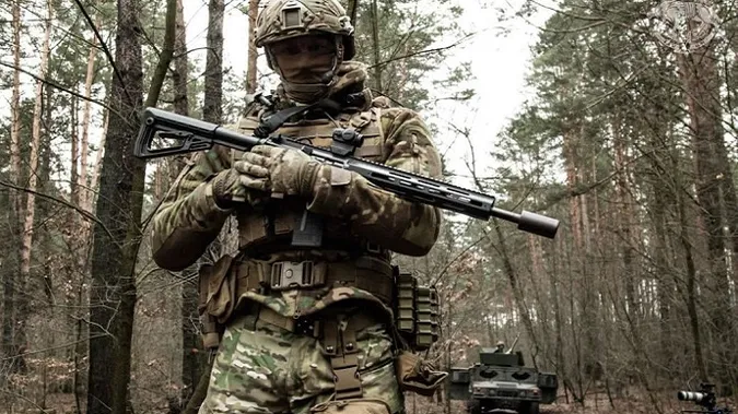 Рада дозволила давати офіцерські звання військовим без освіти, але з досвідом
