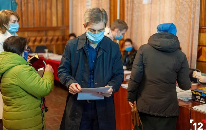 Результати виборів у Ковелі: Чайка відповів на звинувачення Уніги