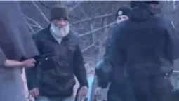 У Луцьку п'яний неадекват влаштував дебош у магазині (відео)