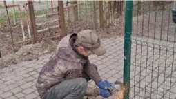 У Луцьку знесли незаконні огорожі (фото)