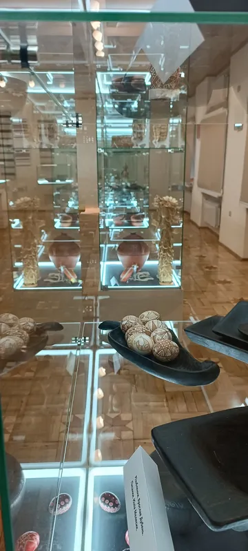 Народні майстри показали свої писанки у центрі Луцька (фото)