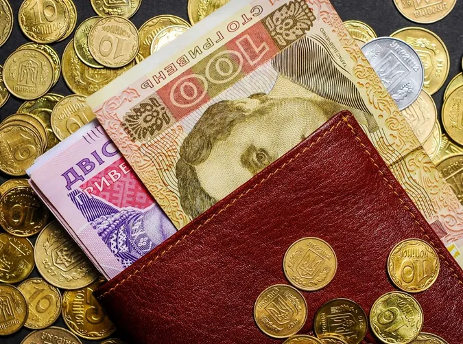 Навчальний рік, нові тарифи і як отримувати пенсію: що зміниться в Україні з 1 вересня