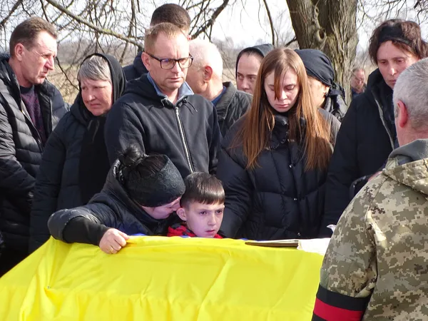 На Волині попрощалися із 38-річним матросом Олександром Слебіком (фото)