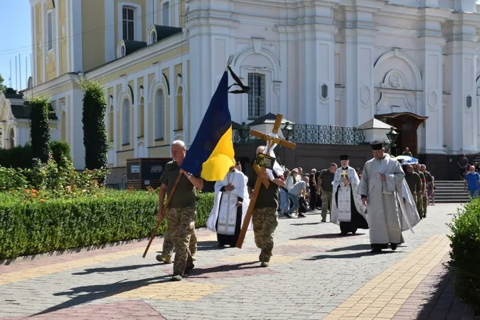 Луцьк попрощався з загиблим на Донеччині воїном Михайлом Сафатюком