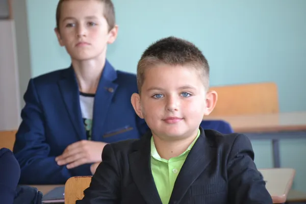 «А сфотографуйте мене!», - запропонував школяр