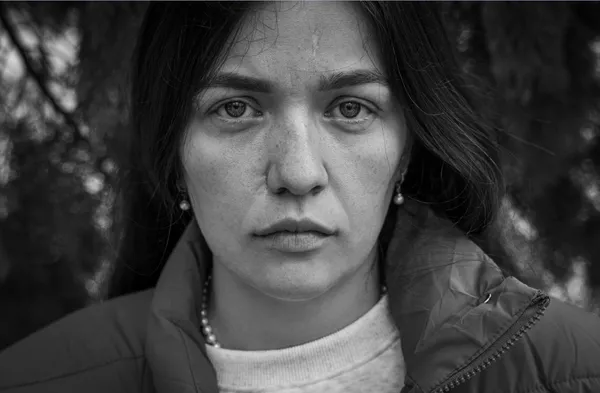 Голод, тортури та зґвалтування: сестра семи воїнів Третьої штурмової розповіла про своє пекельне дитинство