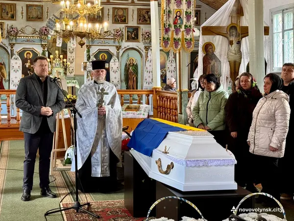 На Волині в останню путь провели Героя Богдана Каспрука (фото)