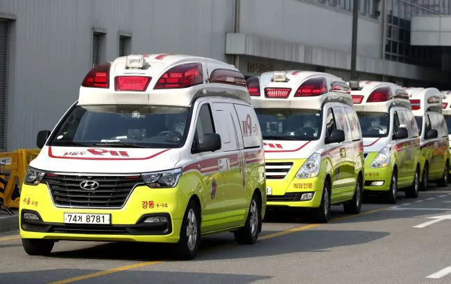 У столиці Південної Кореї з рейок зійшов потяг: є постраждалі