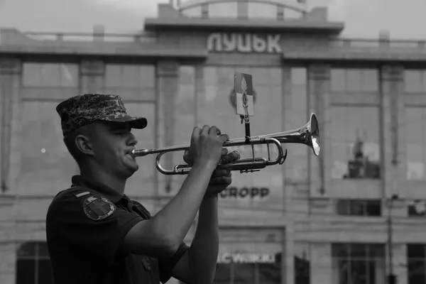 У Луцьку попрощалися з двома Героями – Сергієм Мочарським та Віктором Бущаком (фото)