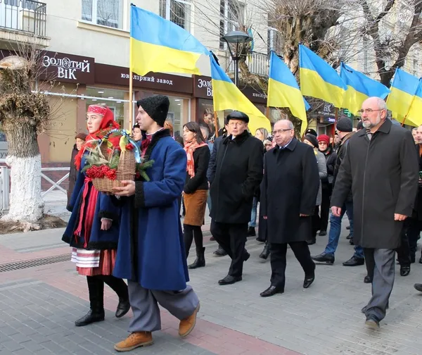 У Луцьку урочистою ходою вшанували пам'ять жертв Великого Голоду (фото)