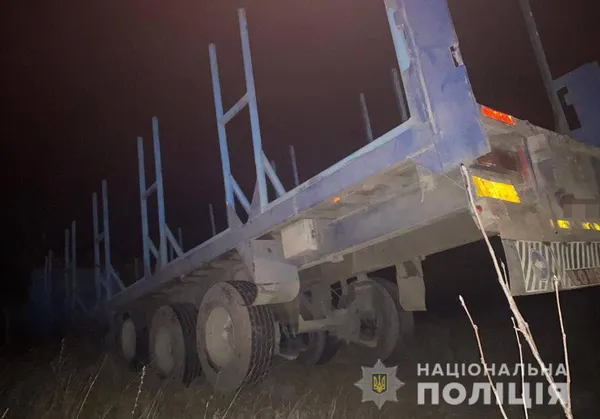 Смертельна ДТП на Волині: Daewoo Lanos виїхав на «зустрічку» і врізався в КамАЗ (фото, відео)