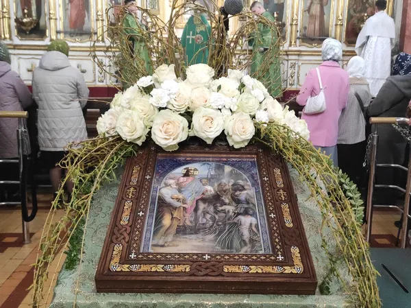 Як у луцькому соборі освячували вербу (фото)
